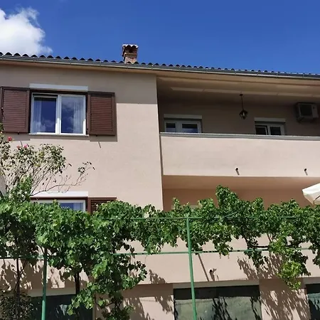 Apartment Dolores With Private Outdoor Area *
